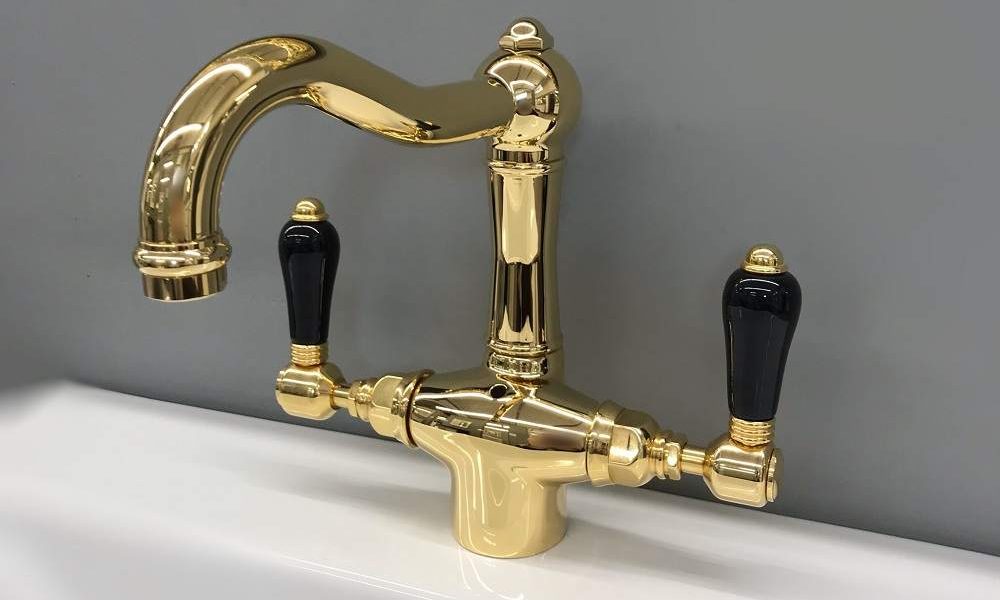  The price of gold bathroom taps from production to consumption 